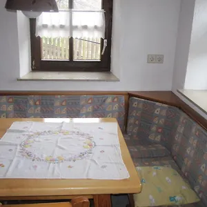 https://ferienhaus-fam-fuhrer.com-bavaria.com